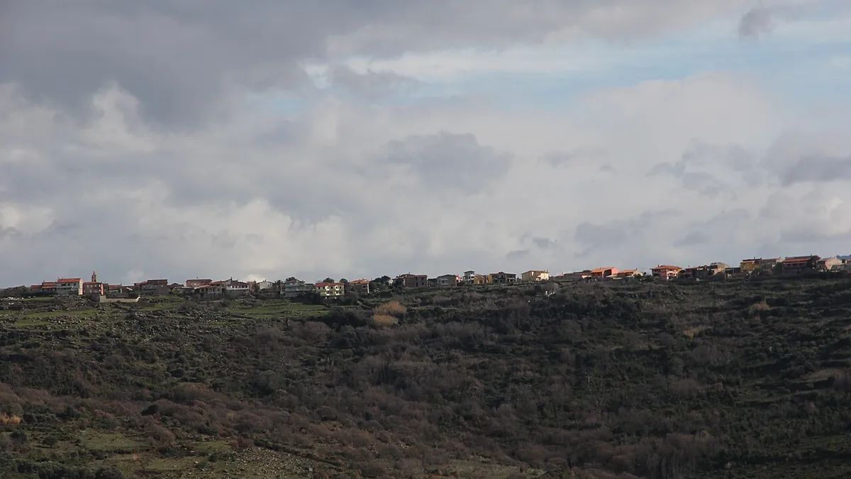 Veduta di Tinnura